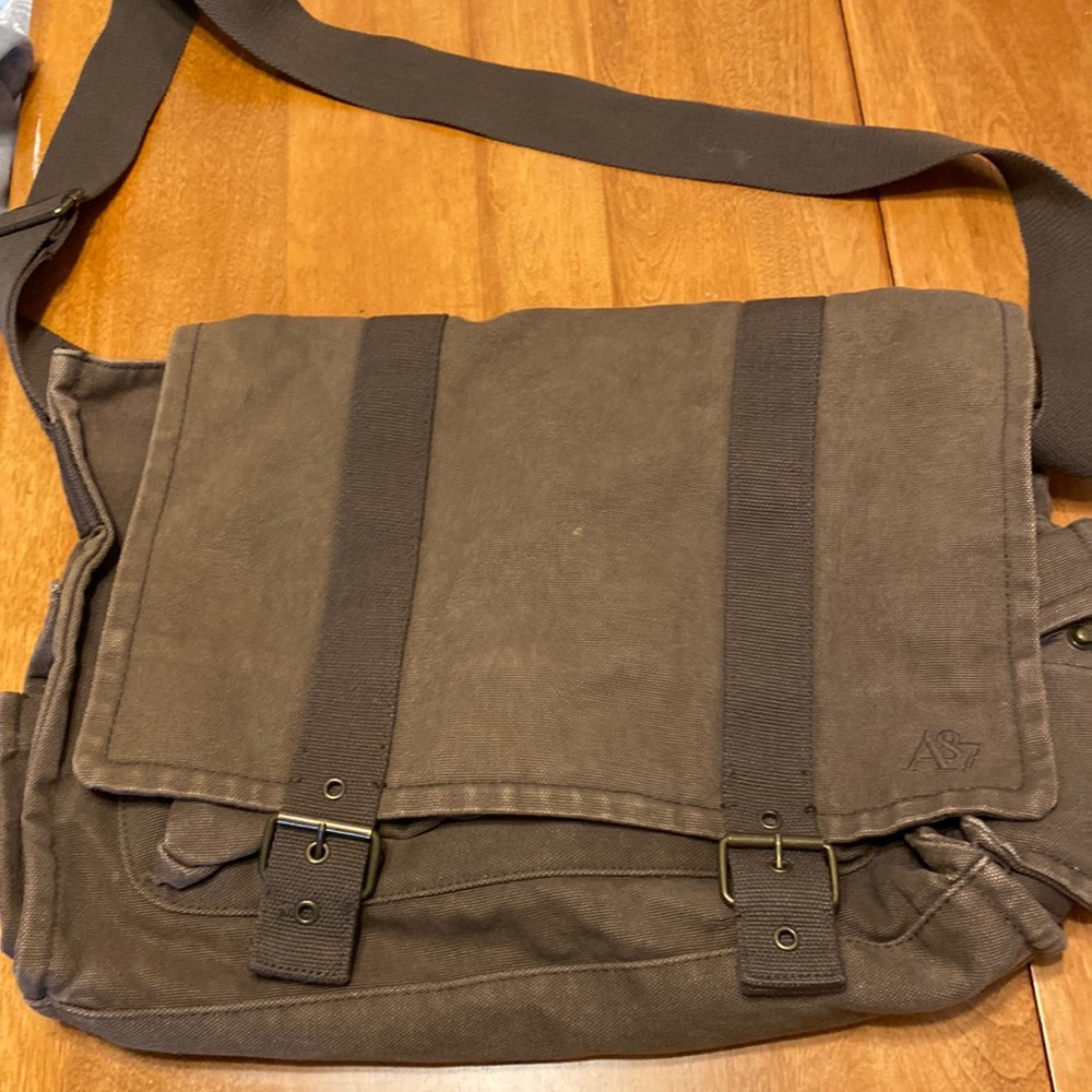 Aeropostale Messenger Bag